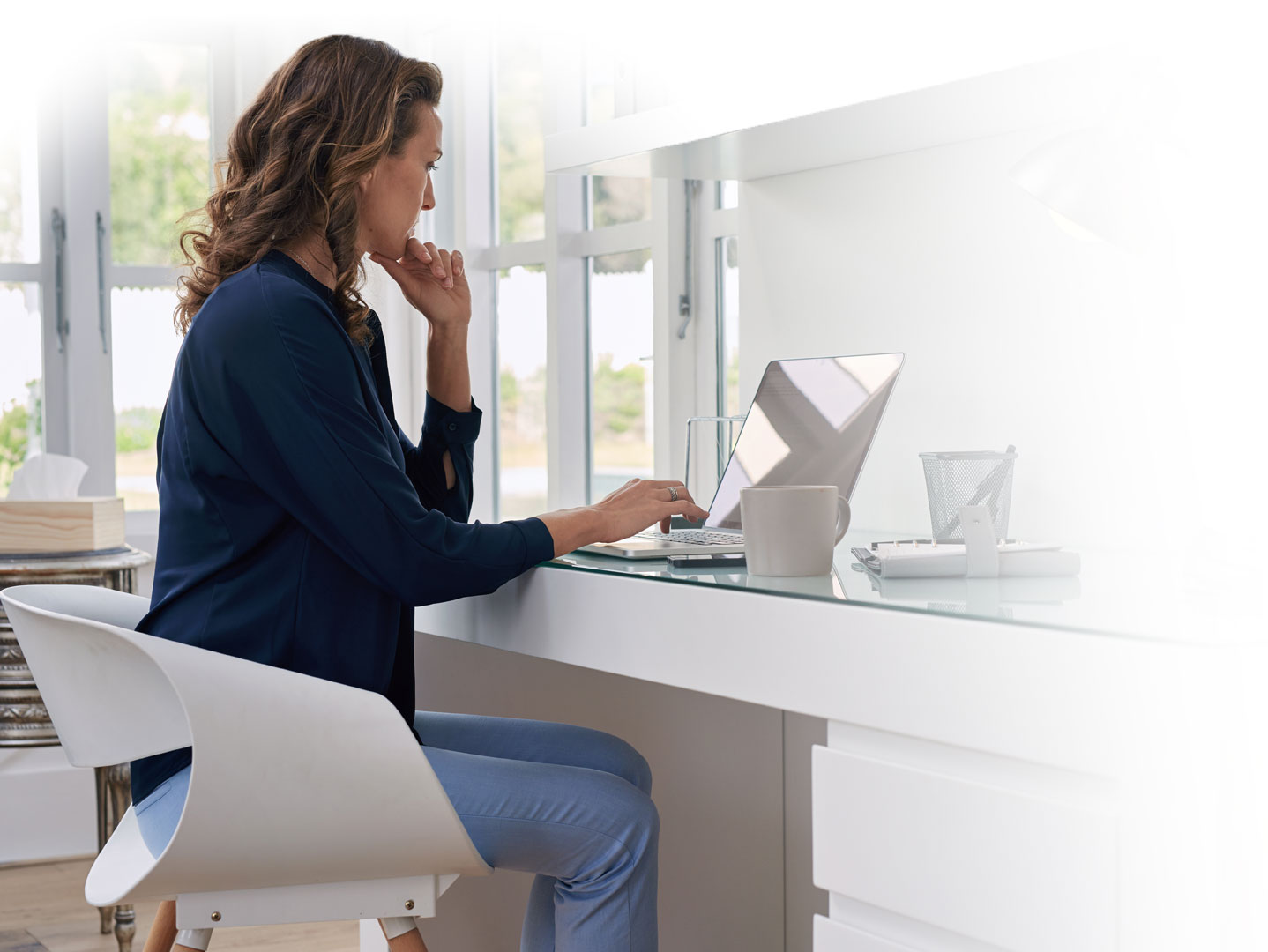 woman-laptop